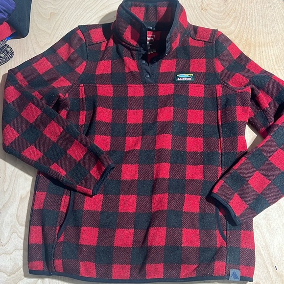 L.L bean buffalo check pull over size medium - Picture 1 of 5